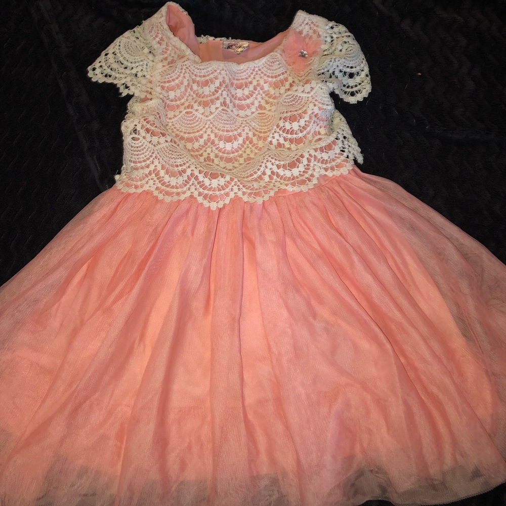 Girls size 6 dresses